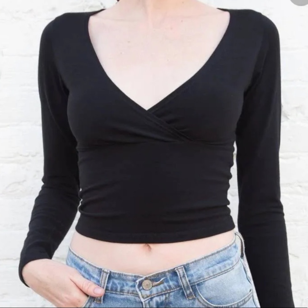 Brandy Melville Black Amara Long Sleeve